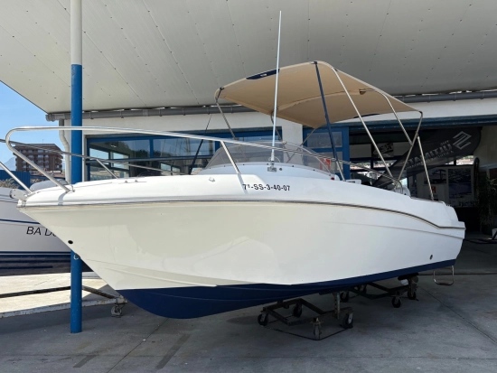 Jeanneau Cap Camarat 625 de segunda mano en venta