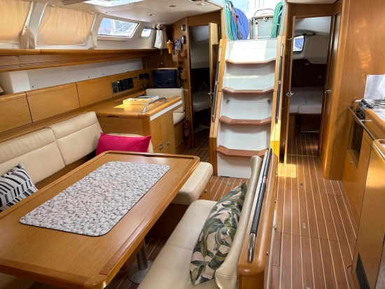 Jeanneau Sun Odyssey 44i usado à venda