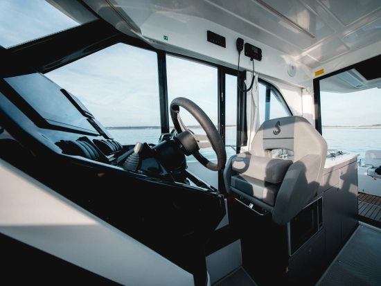 Beneteau Antares 9 V2 nuova in vendita