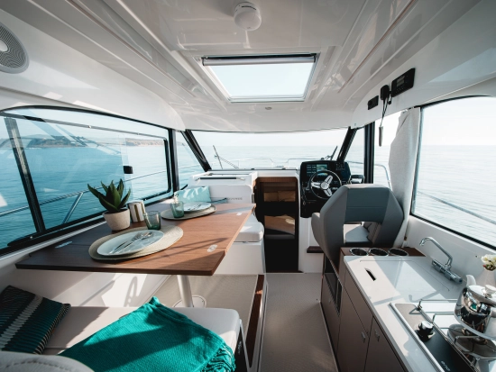 Beneteau Antares 9 V2 nuova in vendita