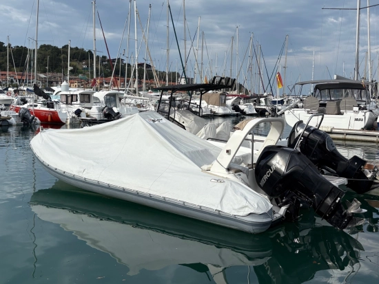 Blackfin ELEGANCE 23 usado à venda