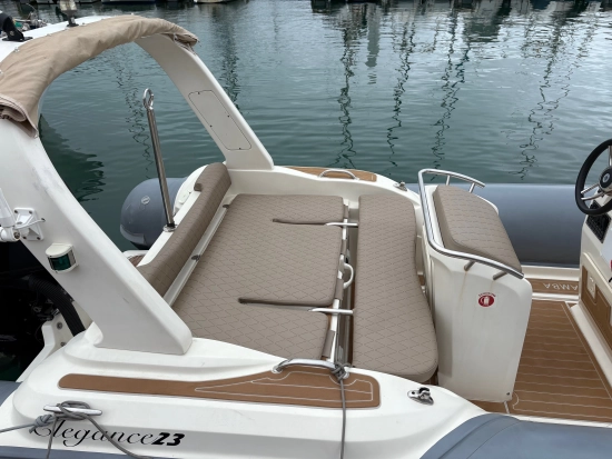 Blackfin ELEGANCE 23 usado à venda
