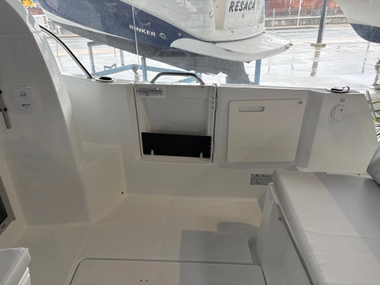 Beneteau Antares 7 nuevo en venta