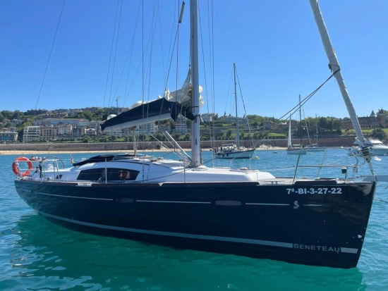 Beneteau Oceanis 40 usado à venda