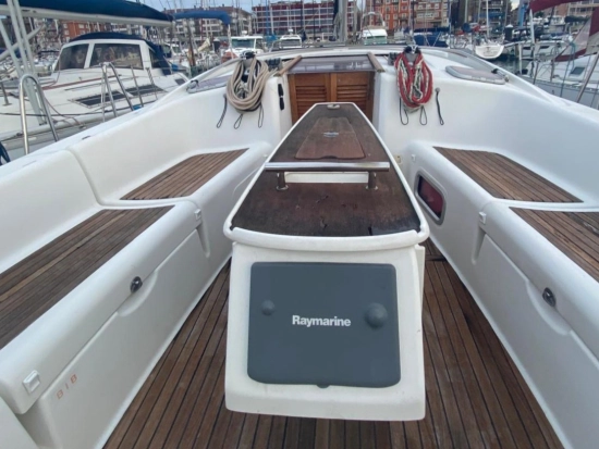 Beneteau Oceanis 40 usado à venda