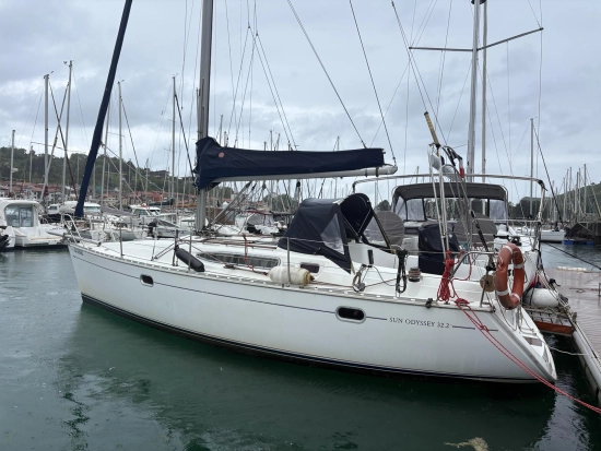 Jeanneau Sun Odyssey 32.2 usado à venda