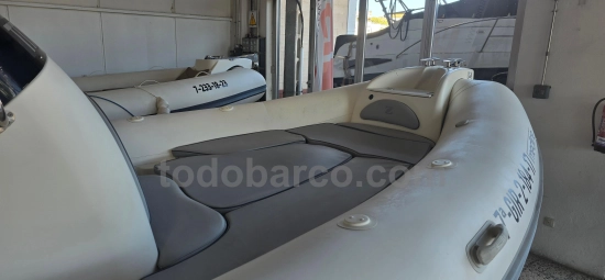 Zodiac Medline III usata in vendita