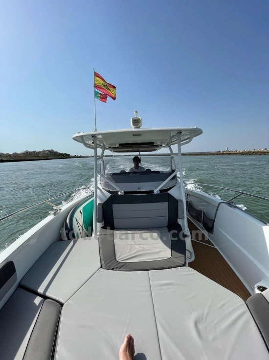 Jeanneau Cap Camarat 9.0 Cc usado à venda