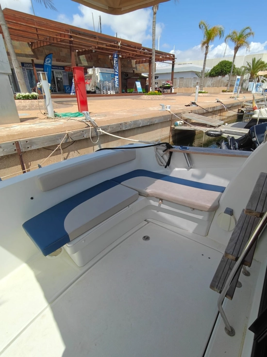 Beneteau Antares 30 Fly usata in vendita