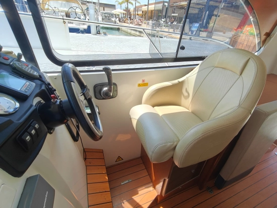 Beneteau Antares 30 Fly usata in vendita