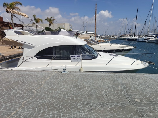 Beneteau Antares 30 Fly usata in vendita