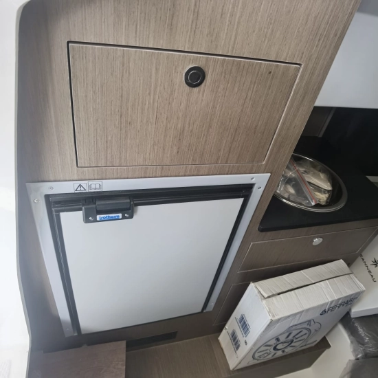 Beneteau Flyer 8 Sundeck V2 nuova in vendita