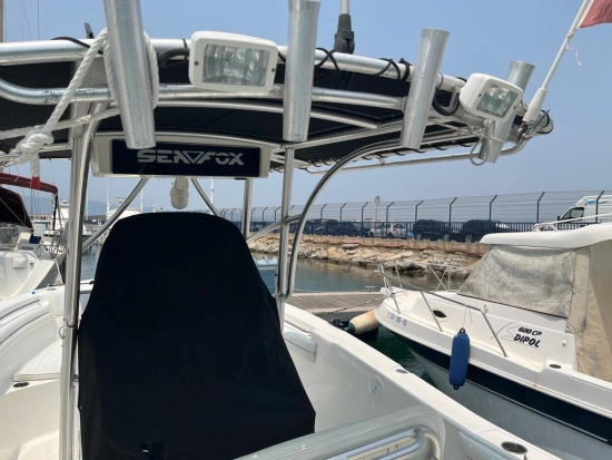 SEA FOX COMMANDER 288 usado à venda