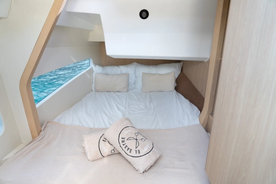 Aquila 32 de segunda mano en venta