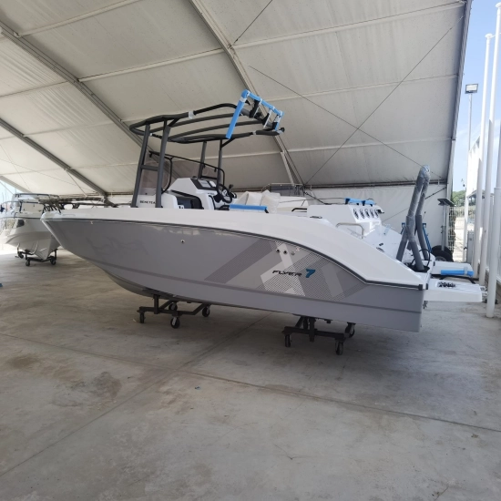 Beneteau Flyer 7 Spacedeck novos à venda