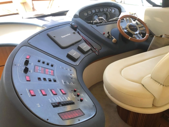 Azimut 46 Flybridge usata in vendita