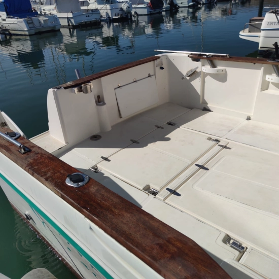 Ocqueteau 715 usado à venda