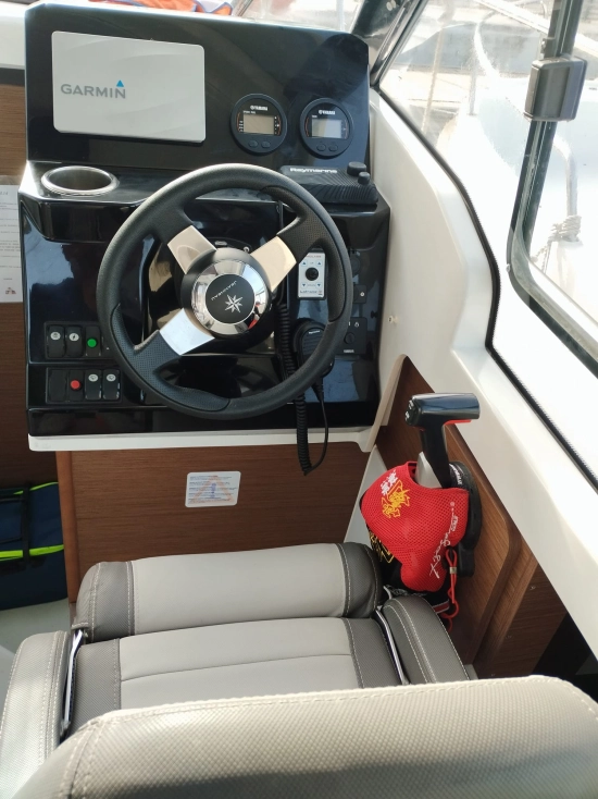 Jeanneau Merry Fisher 695 S2 usado à venda