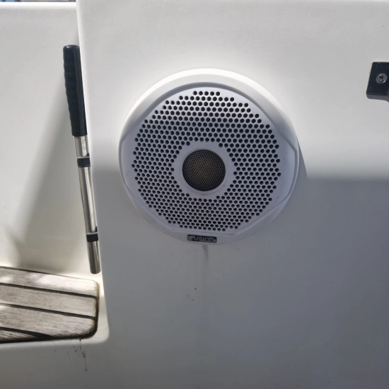 Beneteau Flyer 8.8 Sundeck usado à venda