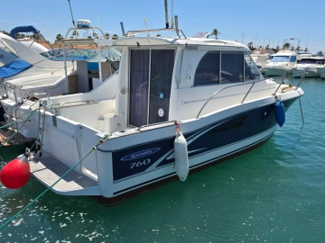 Beneteau Antares 760 usata in vendita