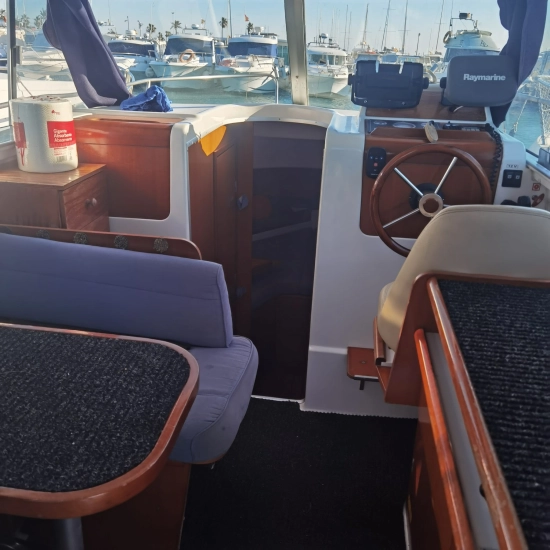 Beneteau Antares 760 usado à venda