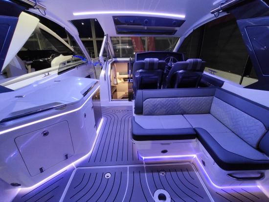 Galeon 325 GTO nuova in vendita