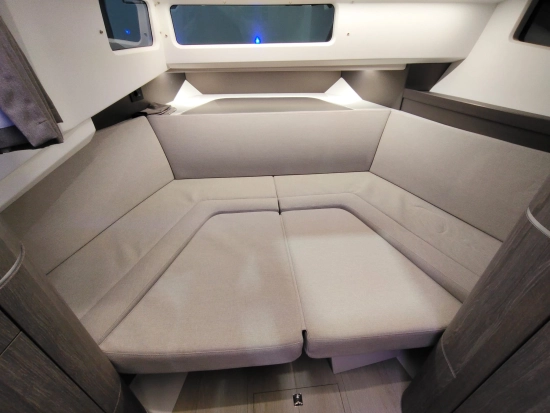 Galeon 325 GTO nuova in vendita