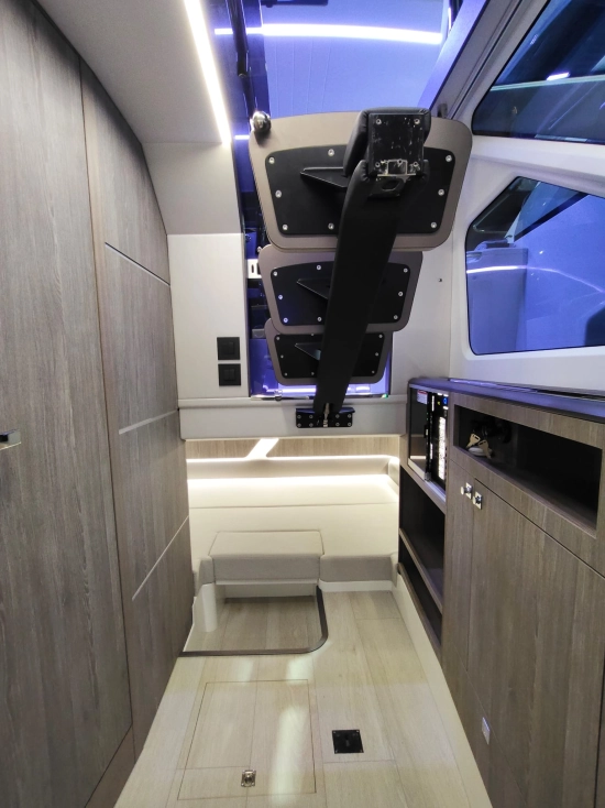 Galeon 325 GTO nuova in vendita