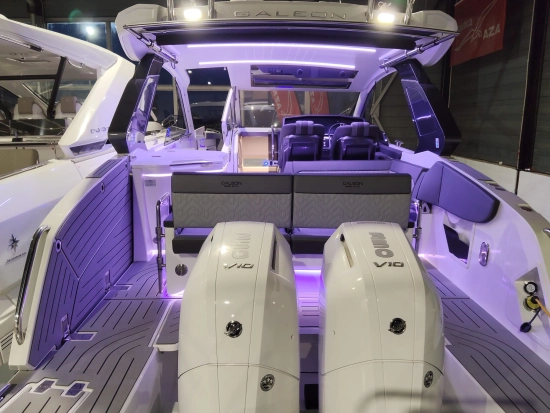 Galeon 325 GTO nuova in vendita