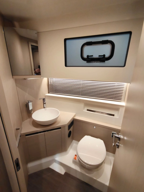 Jeanneau DB 37 nuevo en venta