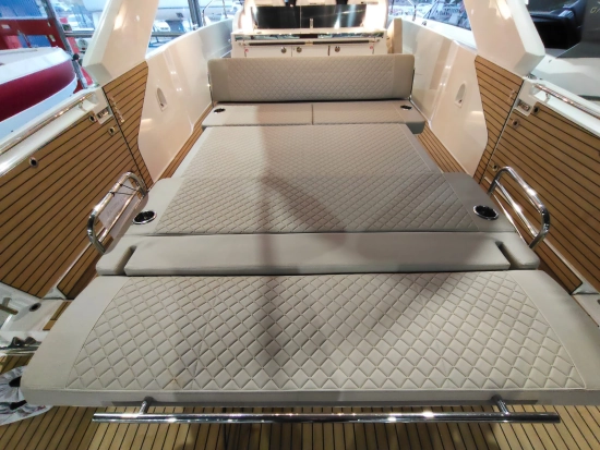Jeanneau DB 37 nuevo en venta
