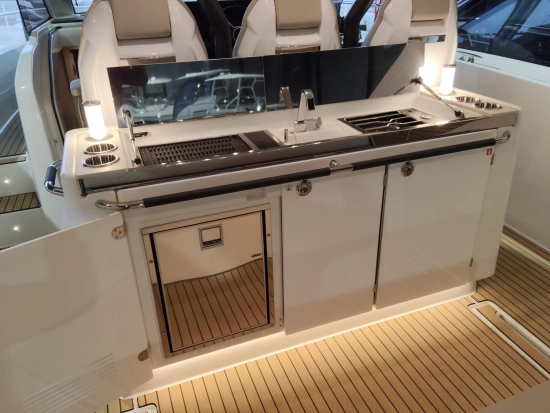 Jeanneau DB 37 nuevo en venta