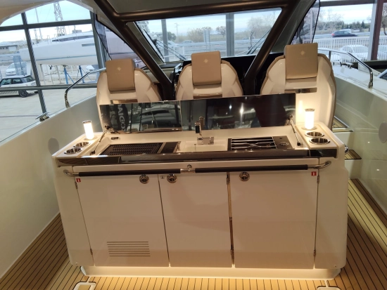 Jeanneau DB 37 nuevo en venta