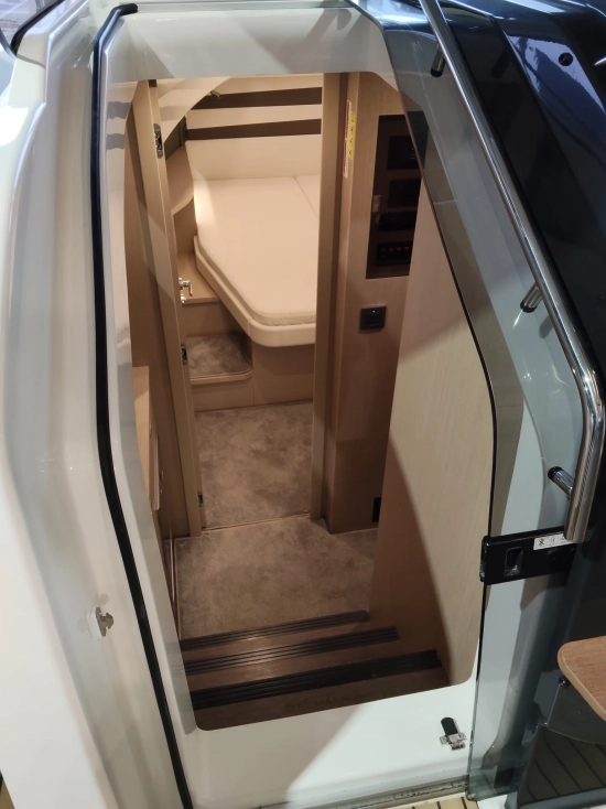 Jeanneau DB 37 nuevo en venta