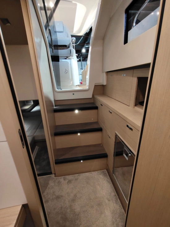 Jeanneau DB 37 nuevo en venta