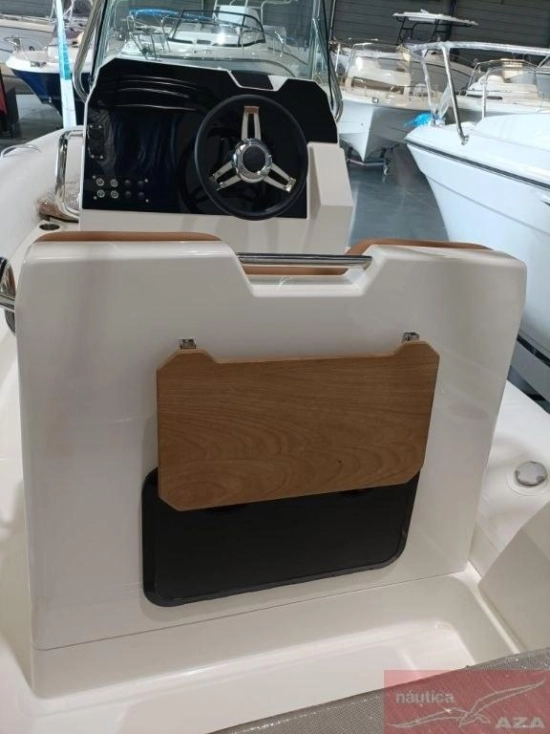 Zodiac Medline 5.8 nuevo en venta