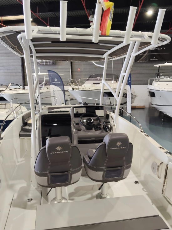 Jeanneau Cap Camarat 6.5 Cc Serie 3 de segunda mano en venta