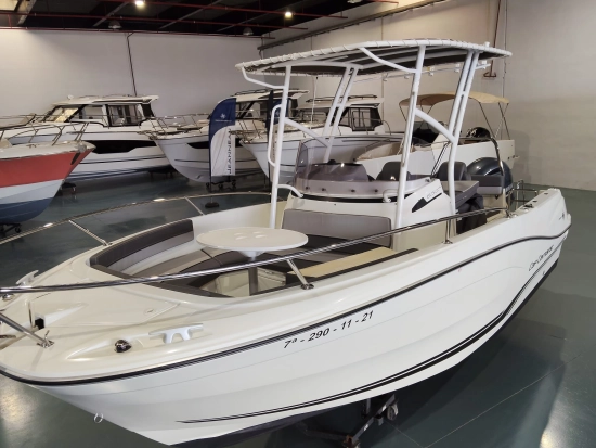 Jeanneau Cap Camarat 6.5 Cc Serie 3 de segunda mano en venta
