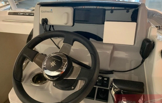 Jeanneau Cap Camarat 6.5 Cc Serie 3 de segunda mano en venta