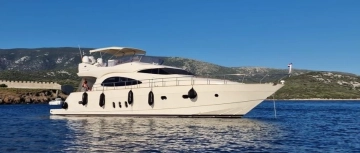 CAYMAN YACHTS CIBER 62 usado à venda