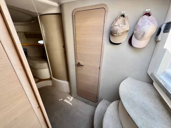 Sessa Marine C30 usata in vendita