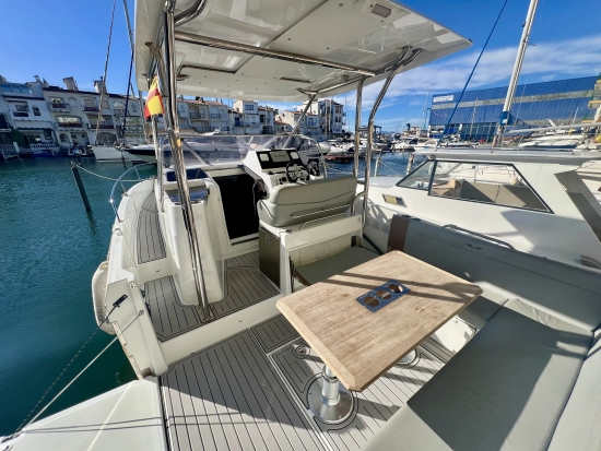 Beneteau Flyer 9 Sundeck usado à venda