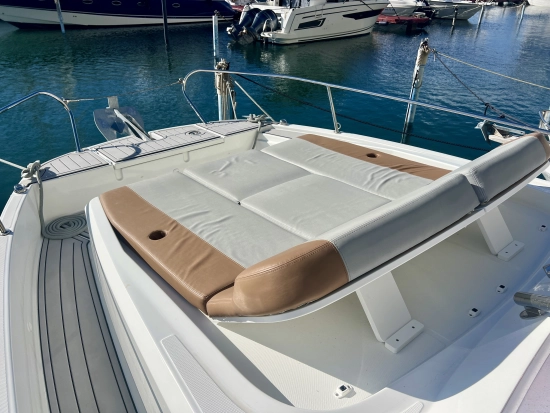 Beneteau Flyer 9 Sundeck usado à venda