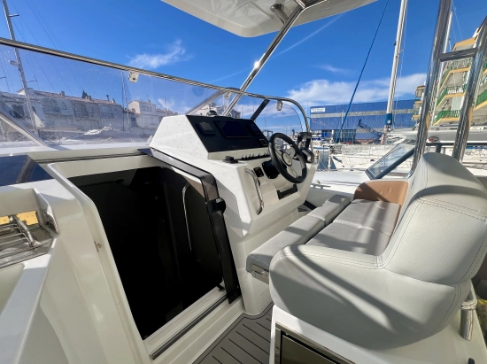 Beneteau Flyer 9 Sundeck usado à venda