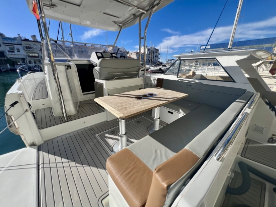 Beneteau Flyer 9 Sundeck usado à venda