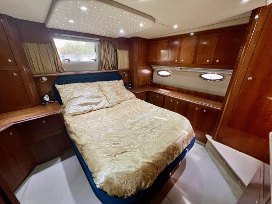 Cruiser Yachts 405 Express Motoryachts de segunda mano en venta