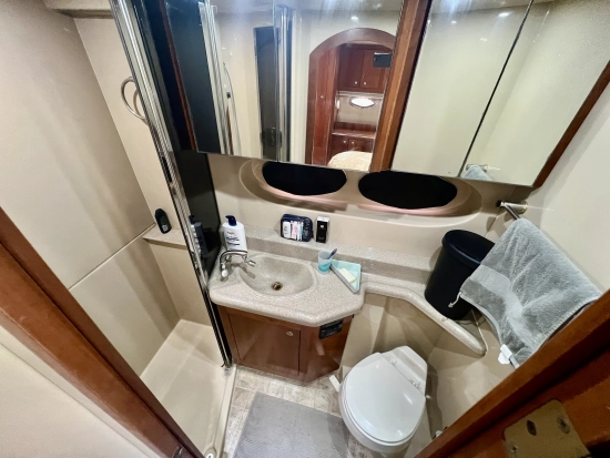 Cruiser Yachts 405 Express Motoryachts de segunda mano en venta