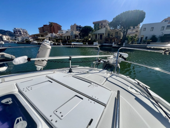 Jeanneau Merry Fisher 895 Offshore de segunda mano en venta