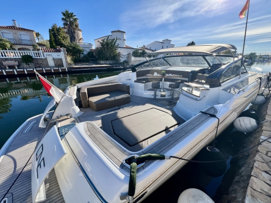 Baia One 43 usado à venda