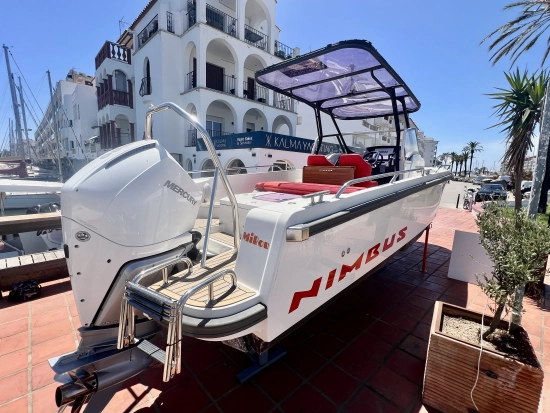 Nimbus Tender 8 (T8) usado à venda